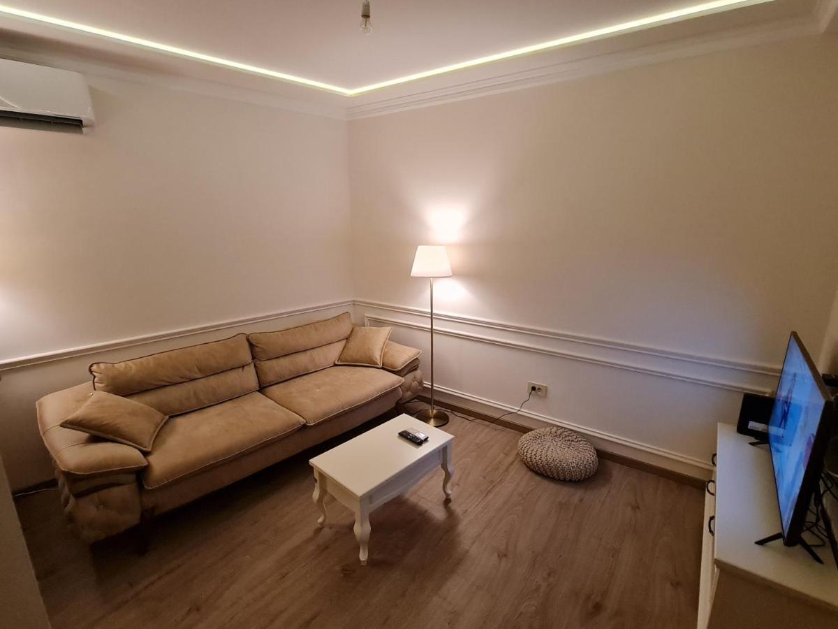Apartment Nusic Residence Белград Екстер'єр фото